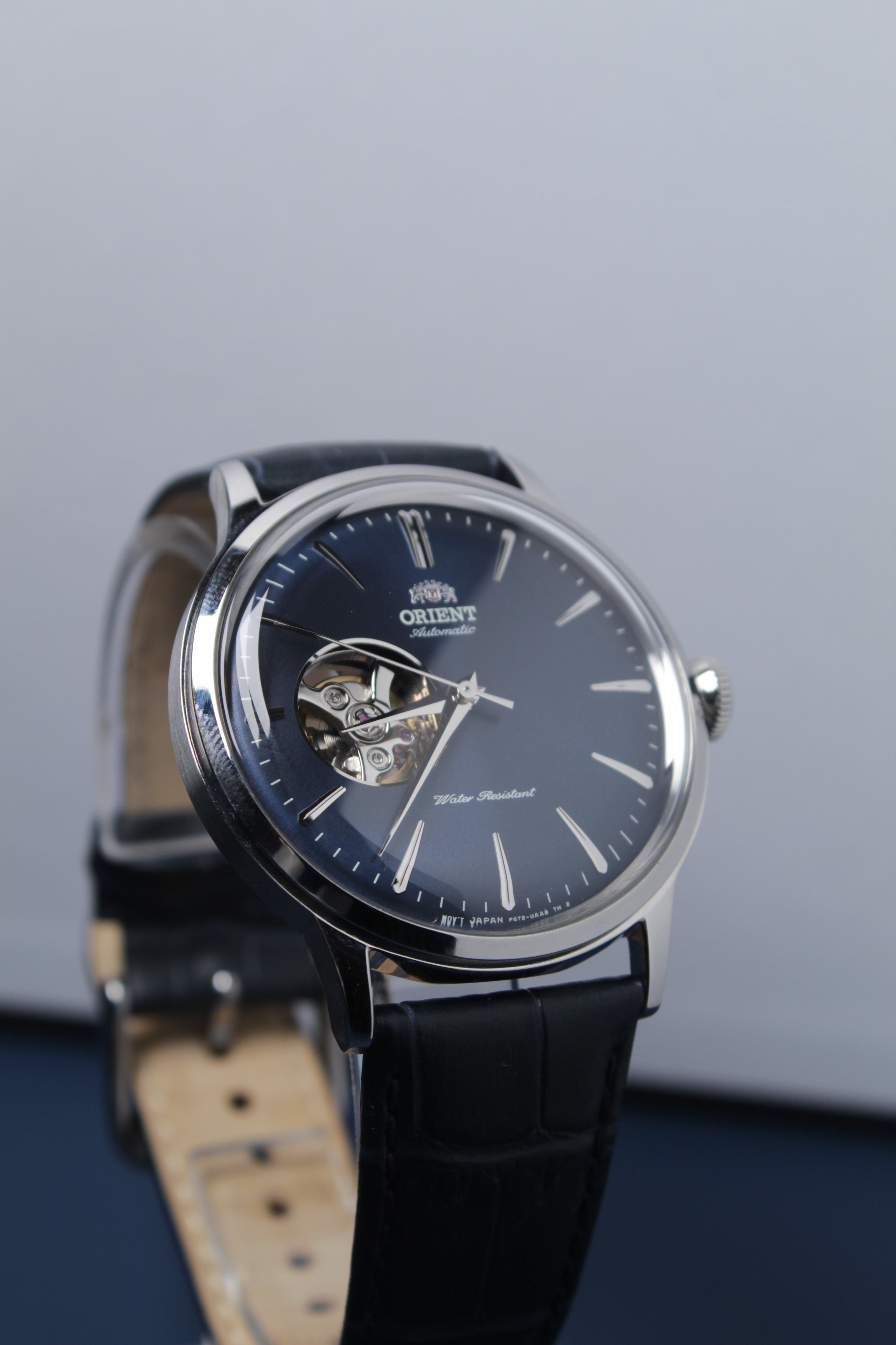 Orient Bambino Open-Heart RA-AG0005L