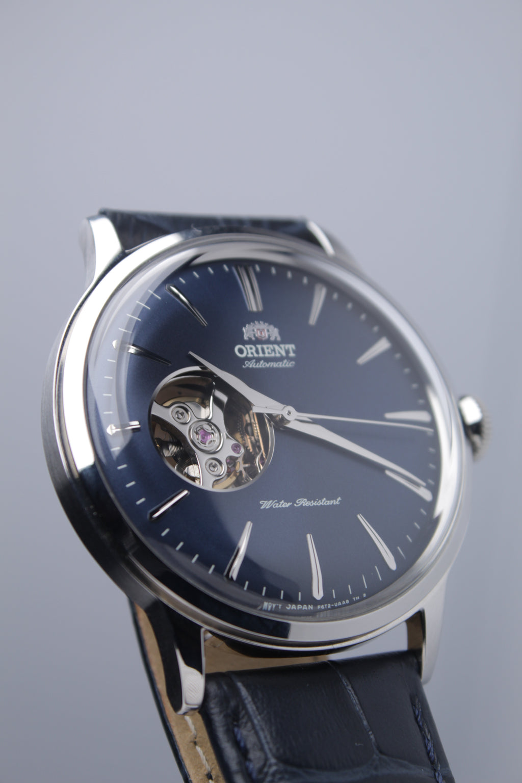 Orient Bambino Open-Heart RA-AG0005L