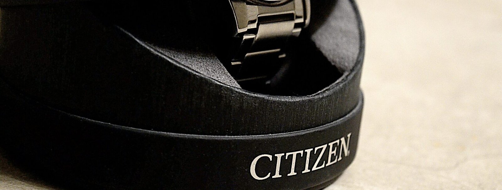 deena englard 9t9t09z2je8 unsplash